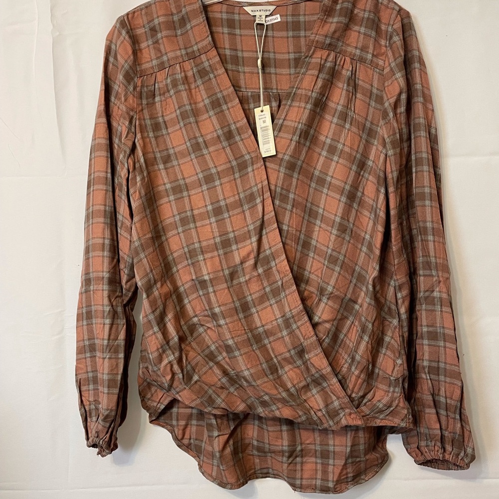 Max Studio Wrap Style Shirt Brown Women’s Medium